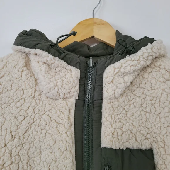 FINAL OFFER🔥 Reversible Sherpa Winter Coat - Picture 12 of 14